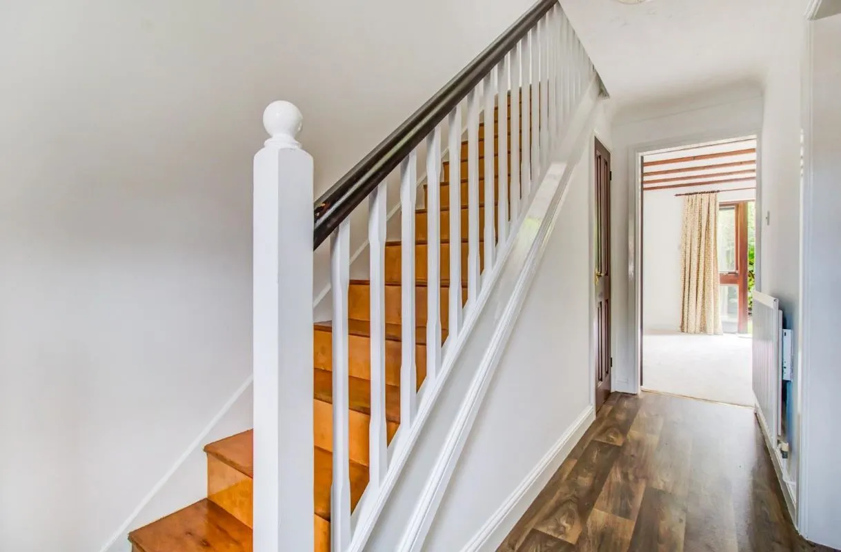 Harris Mews, Henley-in-Arden, West Midlands, B95 5DN - Online Auctions