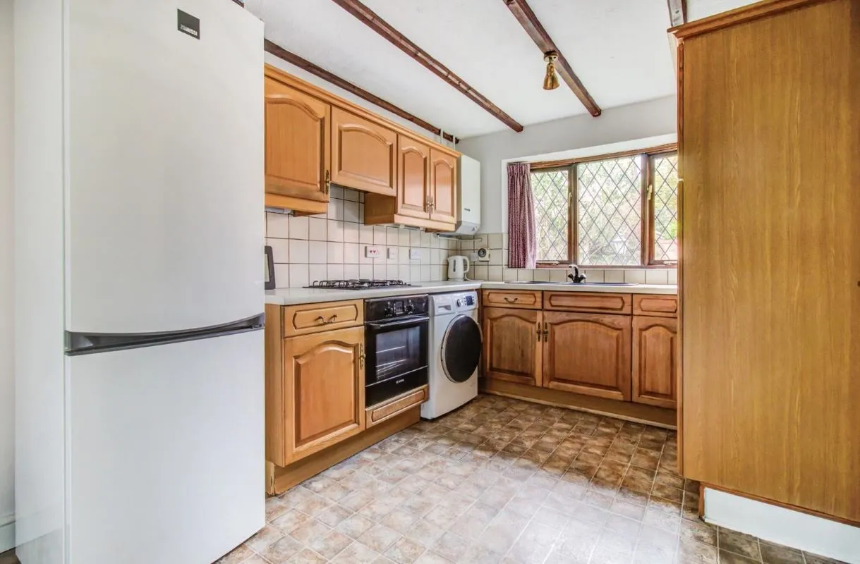 Harris Mews, Henley-in-Arden, West Midlands, B95 5DN - Online Auctions