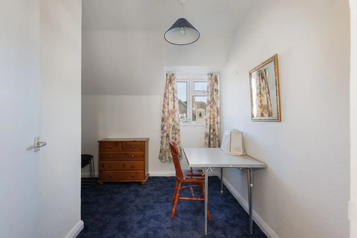 Newbold Place, Wellesbourne, Warwick, Warwickshire, CV35 9PB - Online Auctions