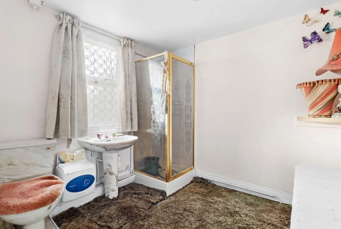 Port Street, Evesham, Worcestershire, WR11 1AP - Online Auctions