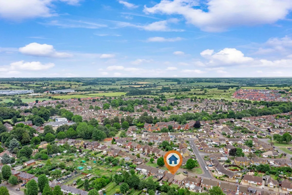 St. Annes Road, Banbury, Oxfordshire, OX16 9EA - Online Auctions