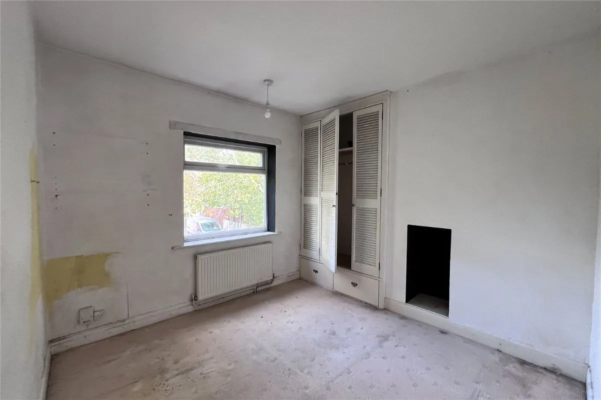 Oak Hill, Wolverhampton, West Midlands, WV3 9AE - Online Auctions