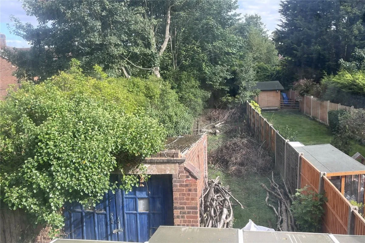 Oak Hill, Wolverhampton, West Midlands, WV3 9AE - Online Auctions