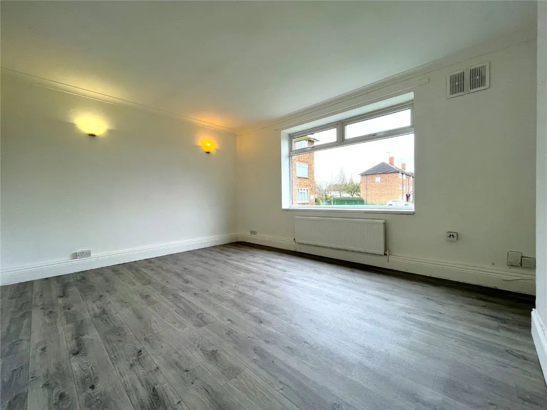 Queens Court, Wolverhampton, West Midlands, WV10 0RN - Online Auctions