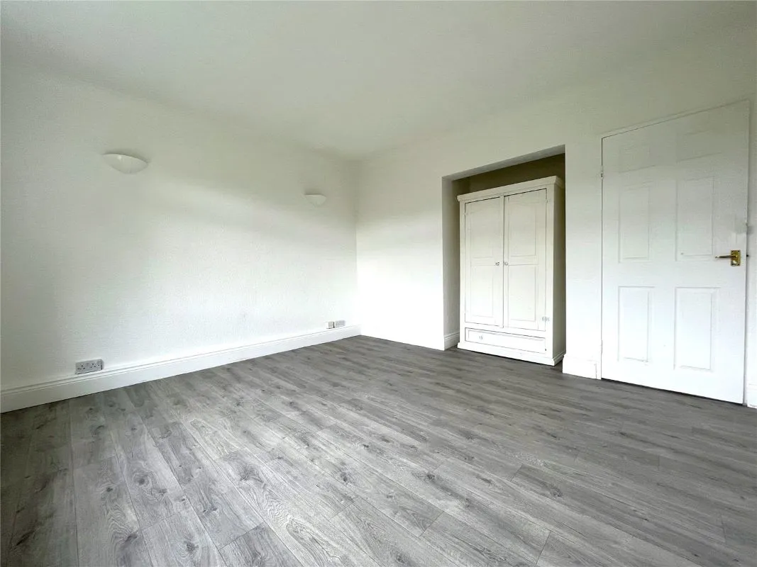 Queens Court, Wolverhampton, West Midlands, WV10 0RN - Online Auctions