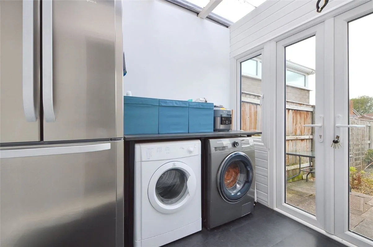 Brimstree Drive, Shifnal, Shropshire, TF11 9PX - Online Auctions