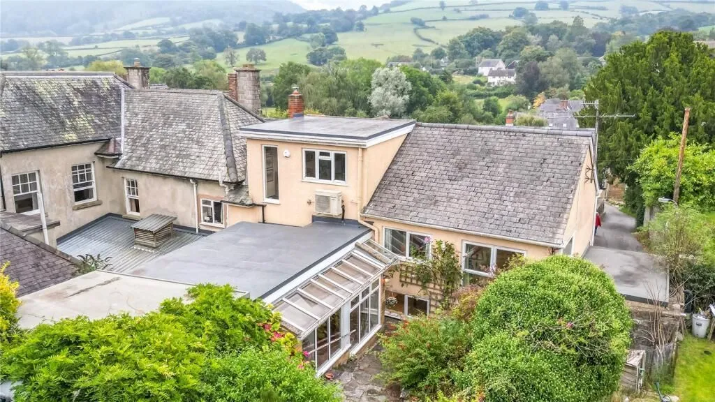 The Square, Clun, Craven Arms, Shropshire, SY7 8JA - Online Auctions