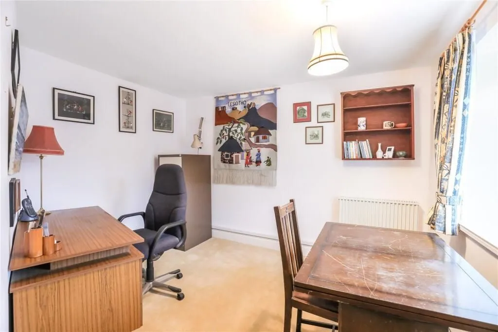 The Square, Clun, Craven Arms, Shropshire, SY7 8JA - Online Auctions