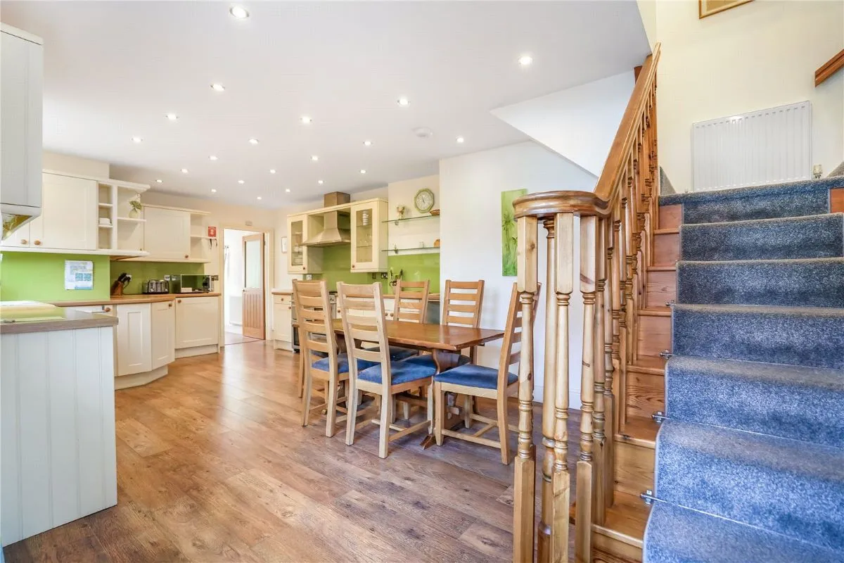 Belle Vue Terrace, Ludlow, Shropshire, SY8 2NZ - Online Auctions
