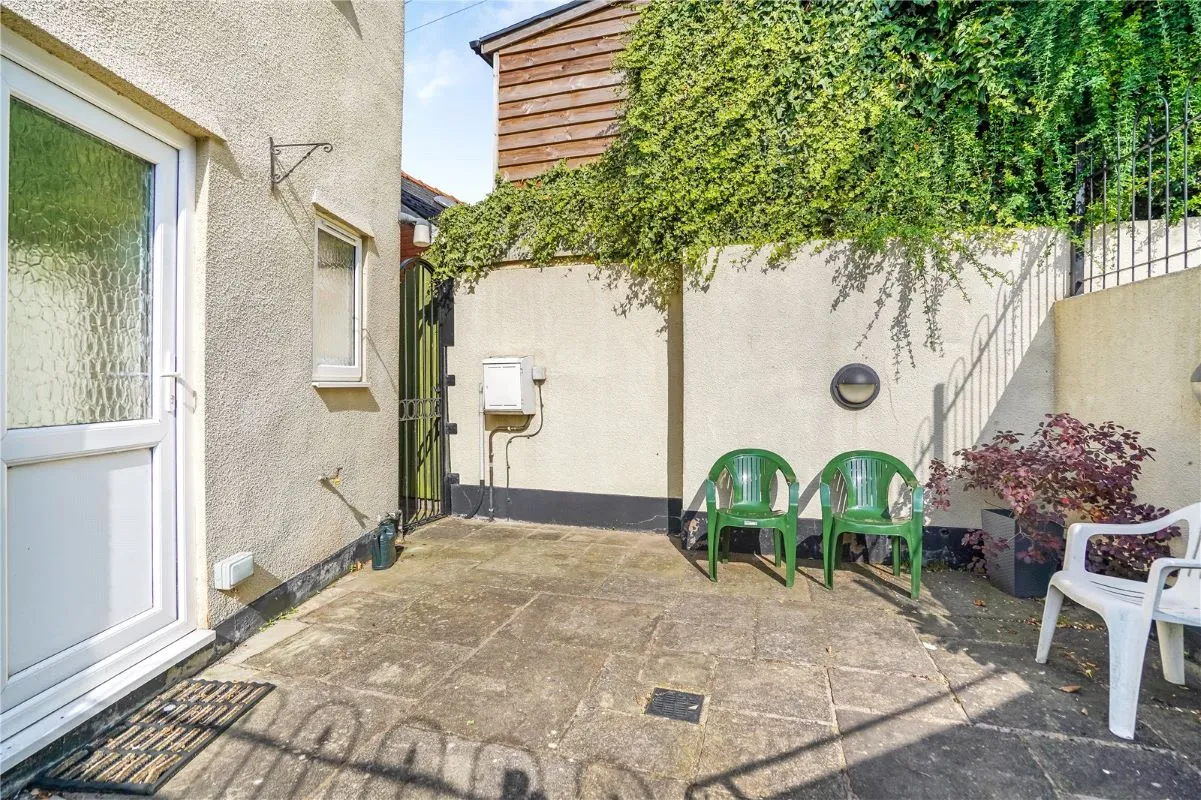 Belle Vue Terrace, Ludlow, Shropshire, SY8 2NZ - Online Auctions