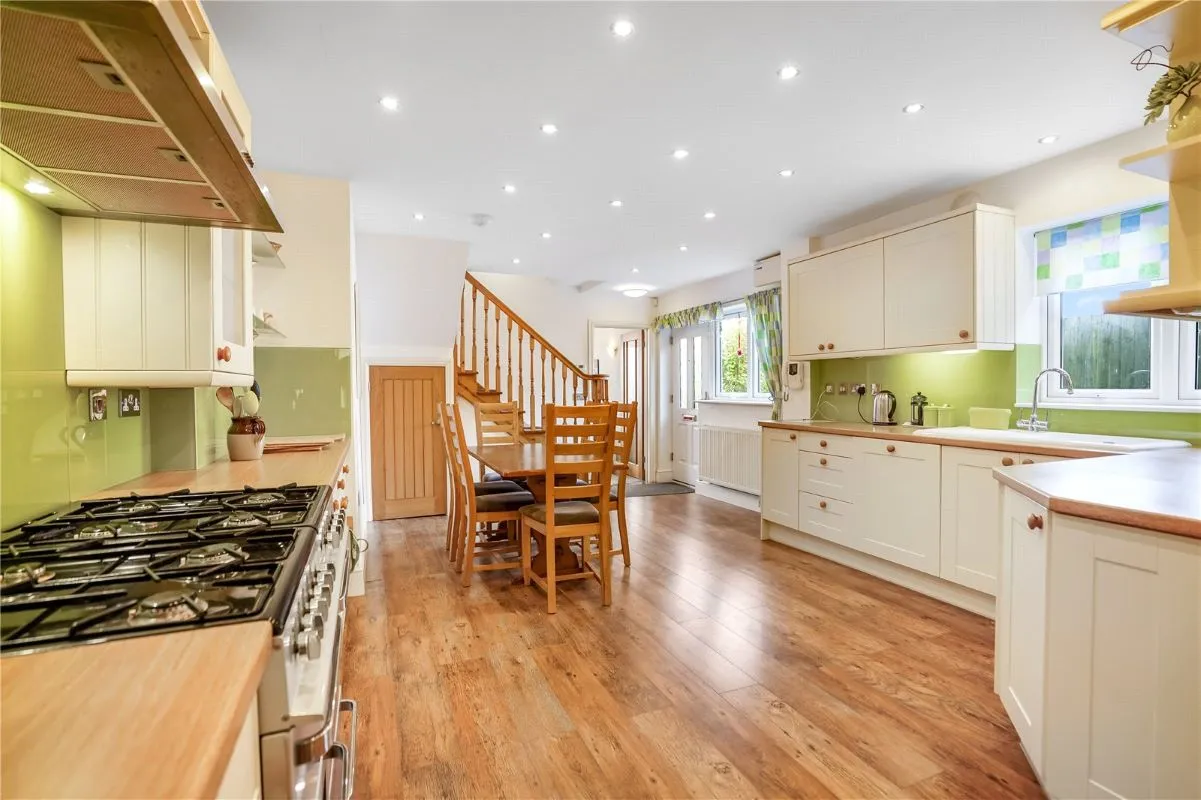 Belle Vue Terrace, Ludlow, Shropshire, SY8 2NZ - Online Auctions