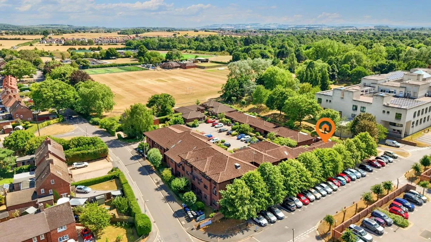 Tiddington Court, Knights Lane, Tiddington, Stratford-upon-Avon, Warwickshire, CV37 7BP - Online Auctions