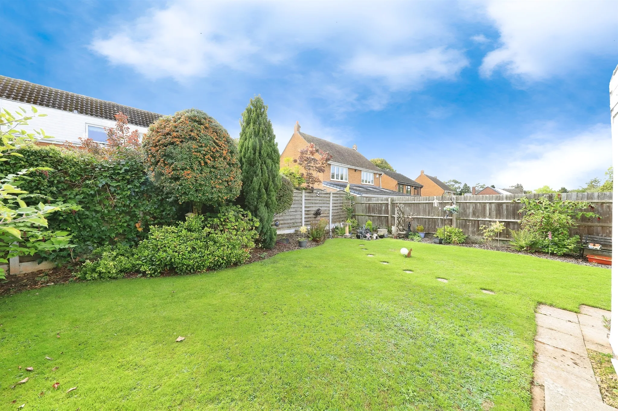 4 bed Detached