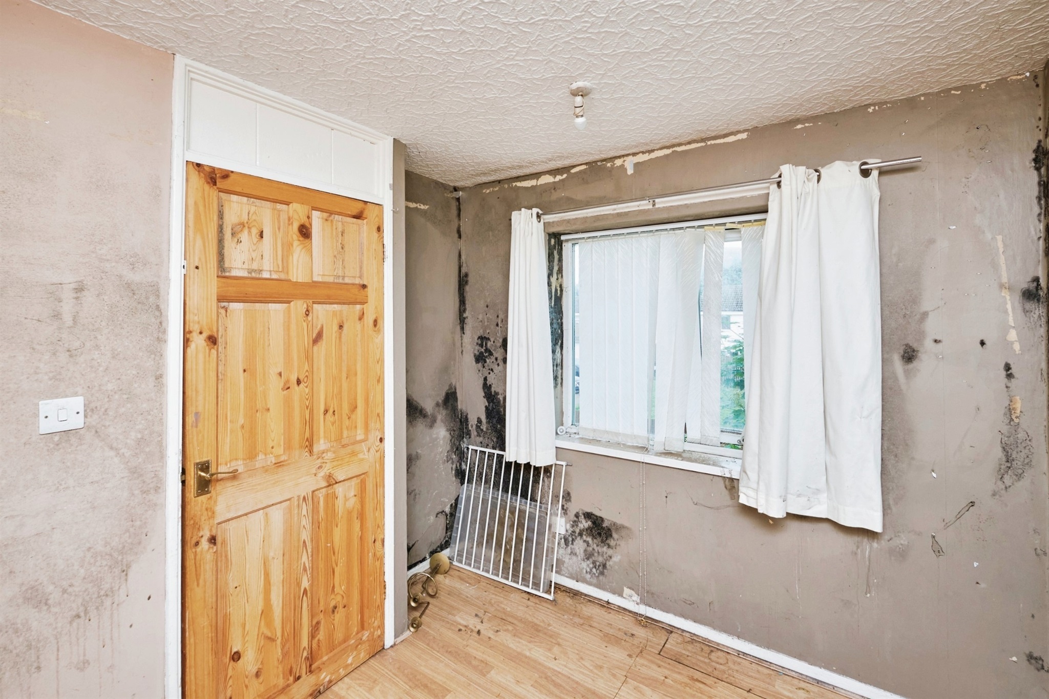 3 bed End of Terrace