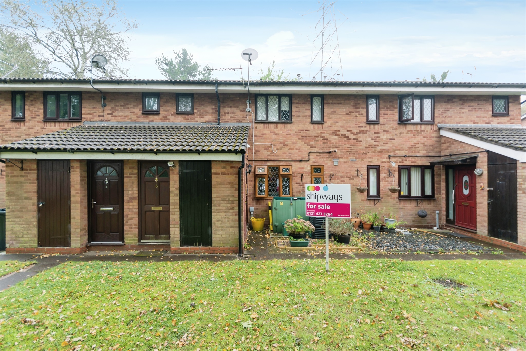 1 bed Ground Flat