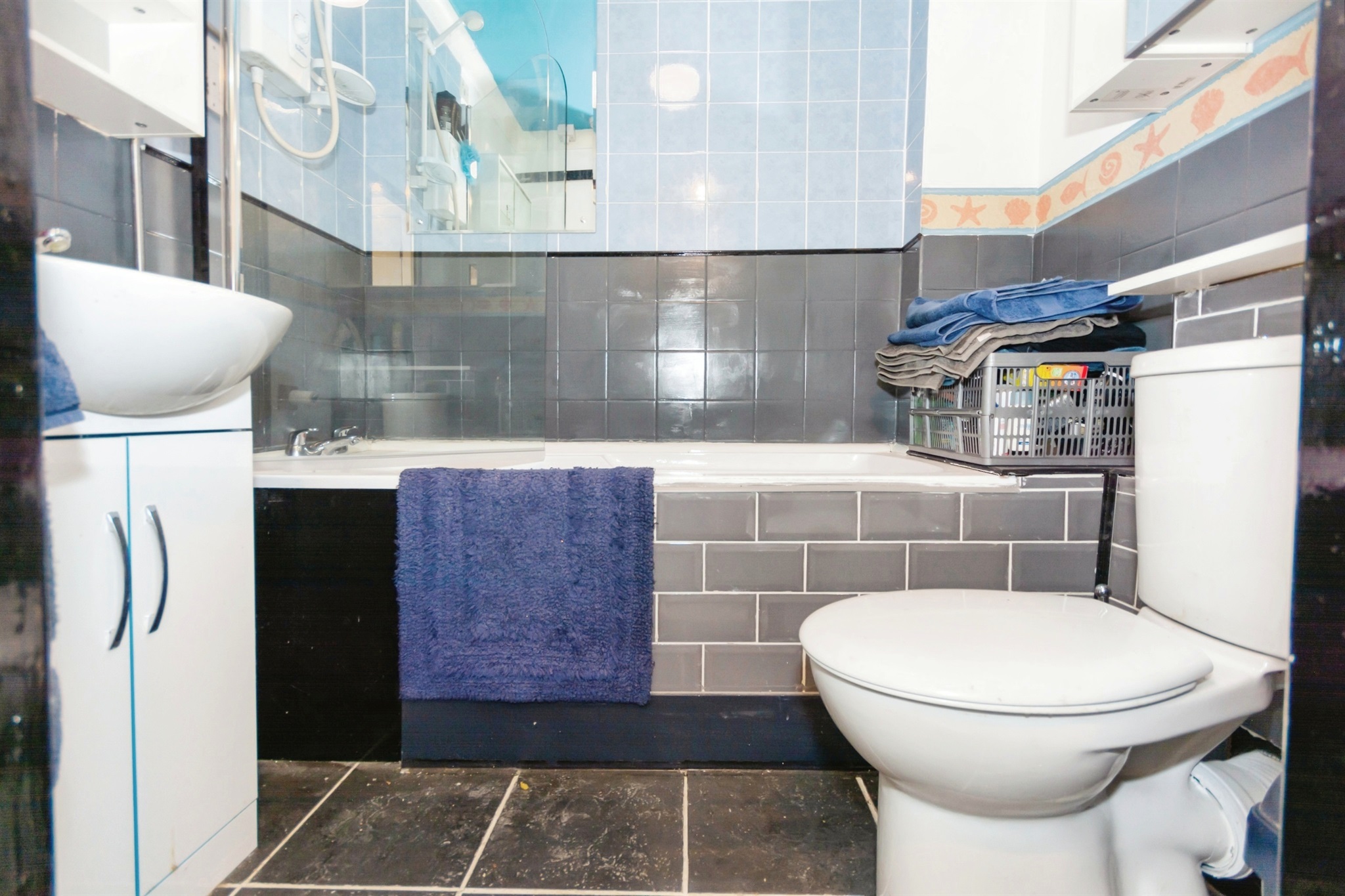 1 bed Ground Flat