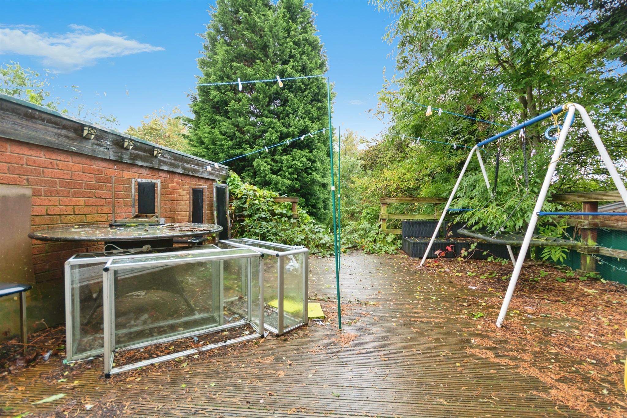 3 bed Link Detached House