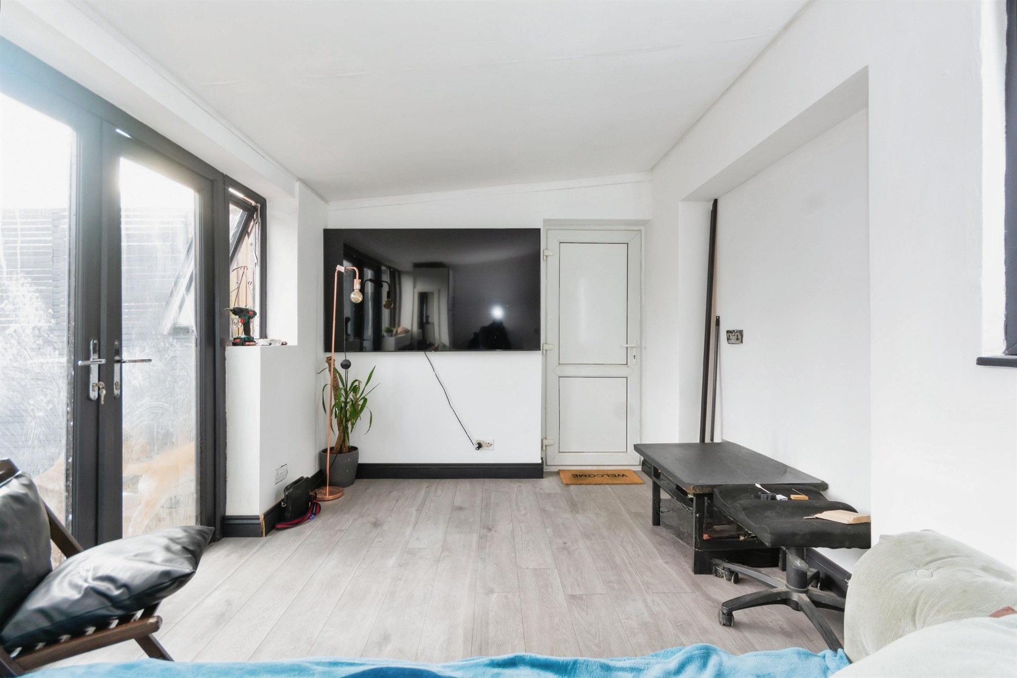 5 bed Semi-Detached