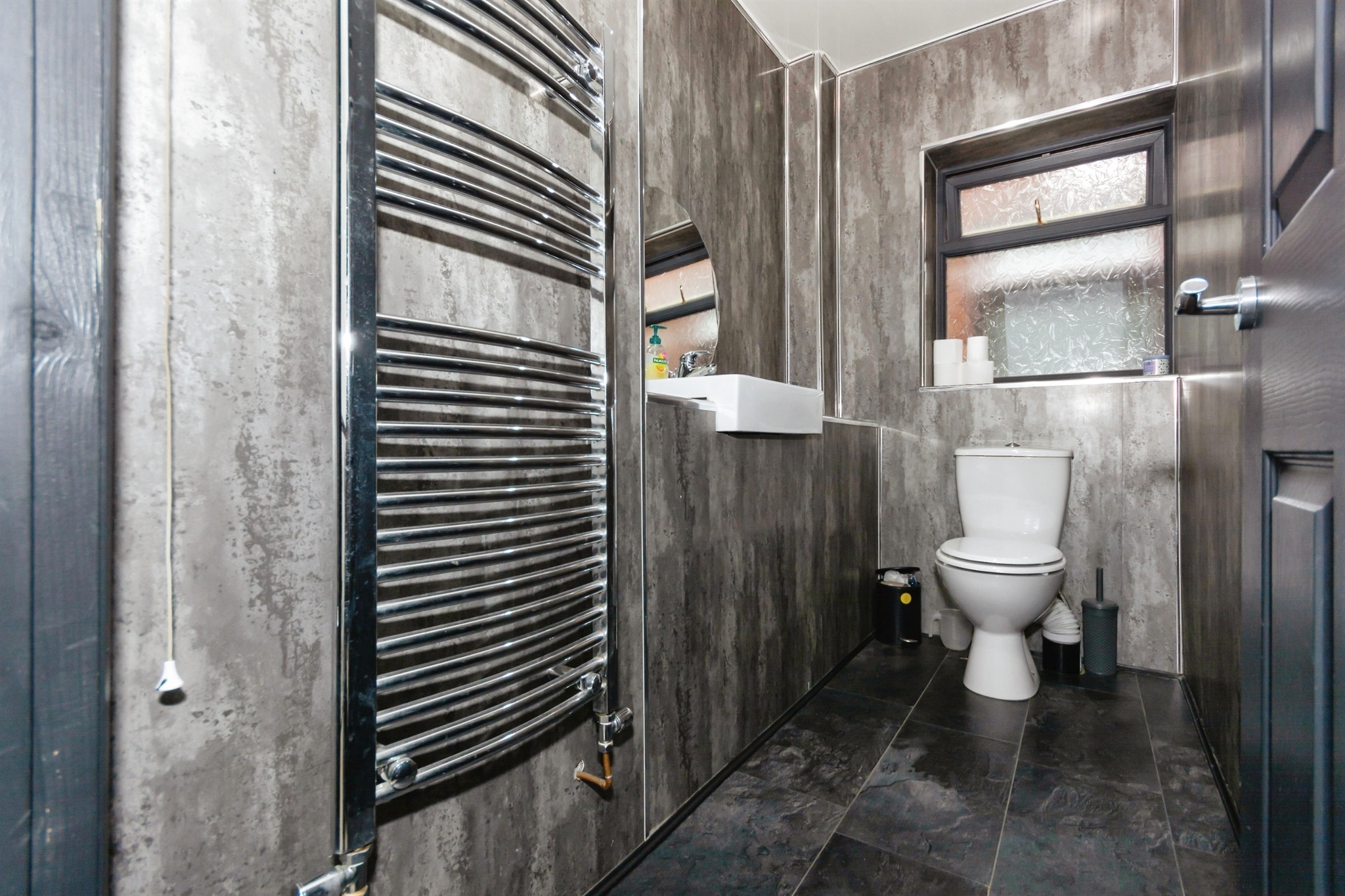 5 bed Semi-Detached