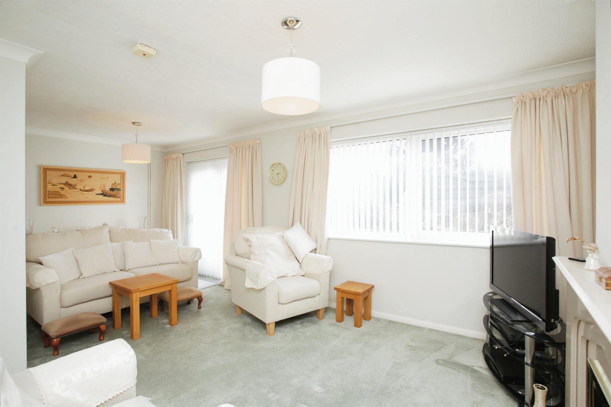 3 bed Semi-Detached