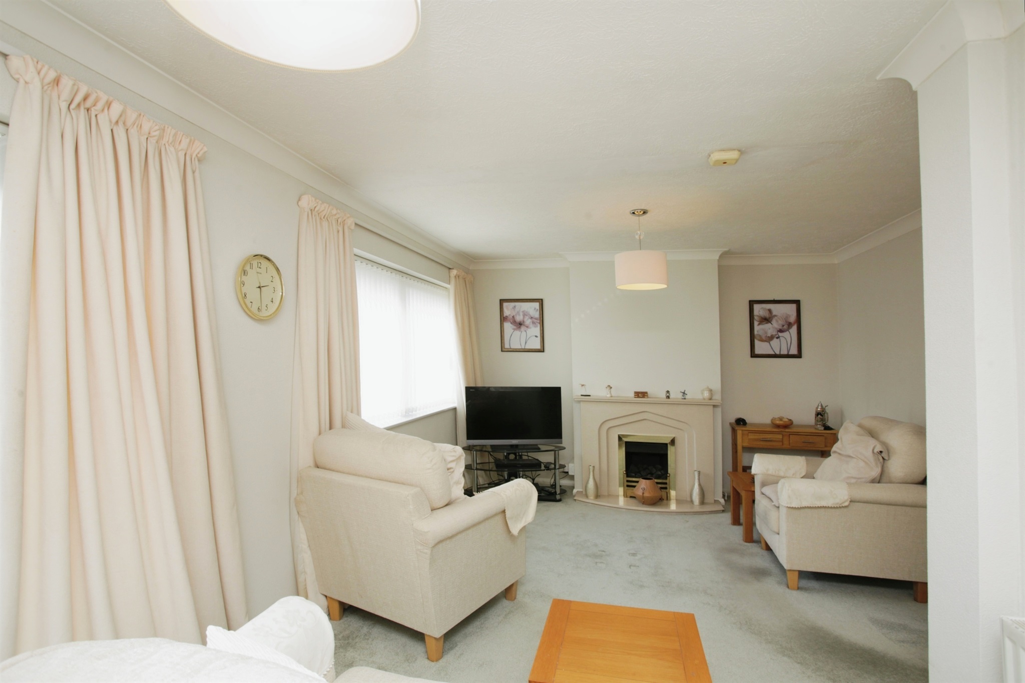 3 bed Semi-Detached