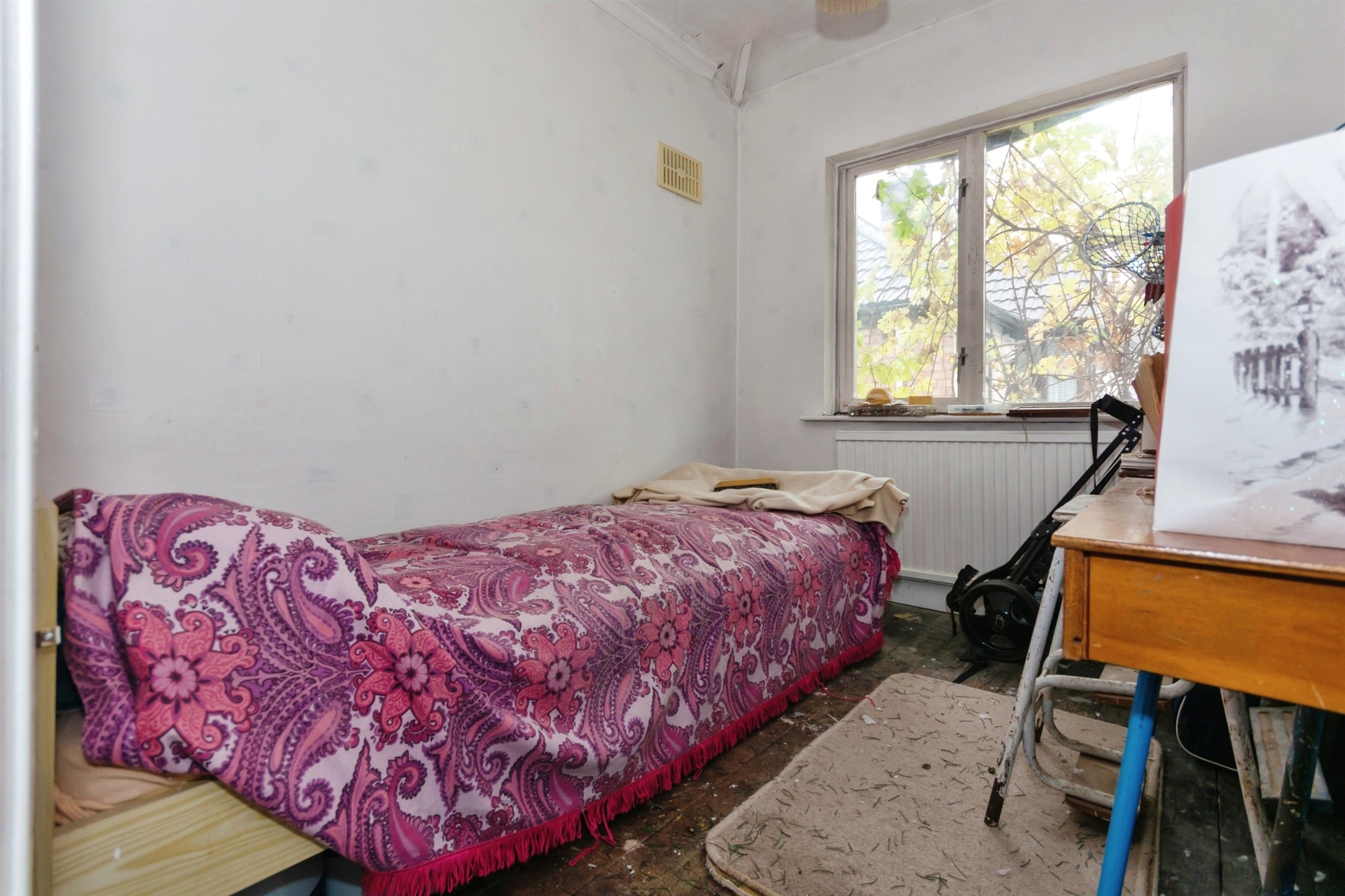 4 bed Semi-Detached