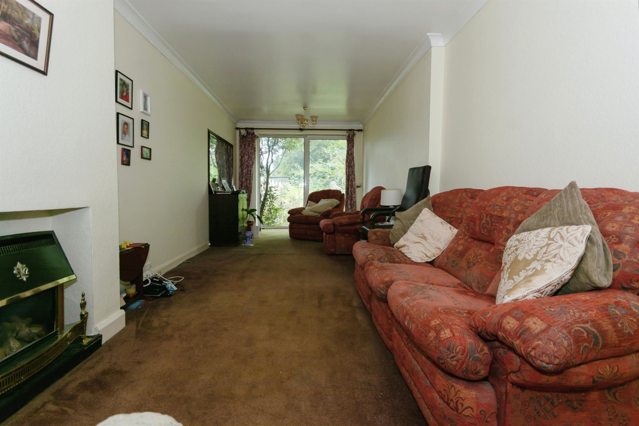 4 bed Semi-Detached