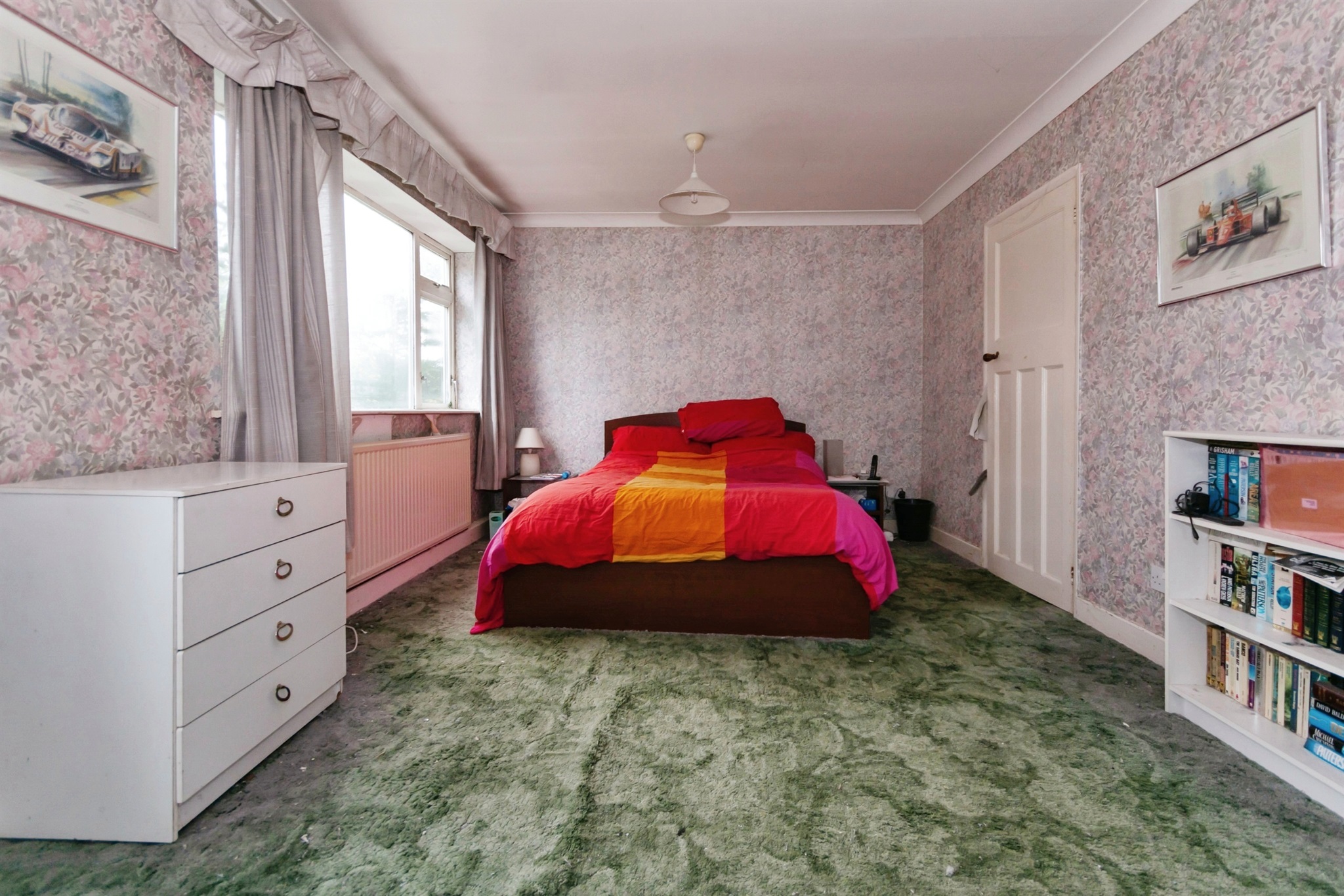 4 bed Semi-Detached