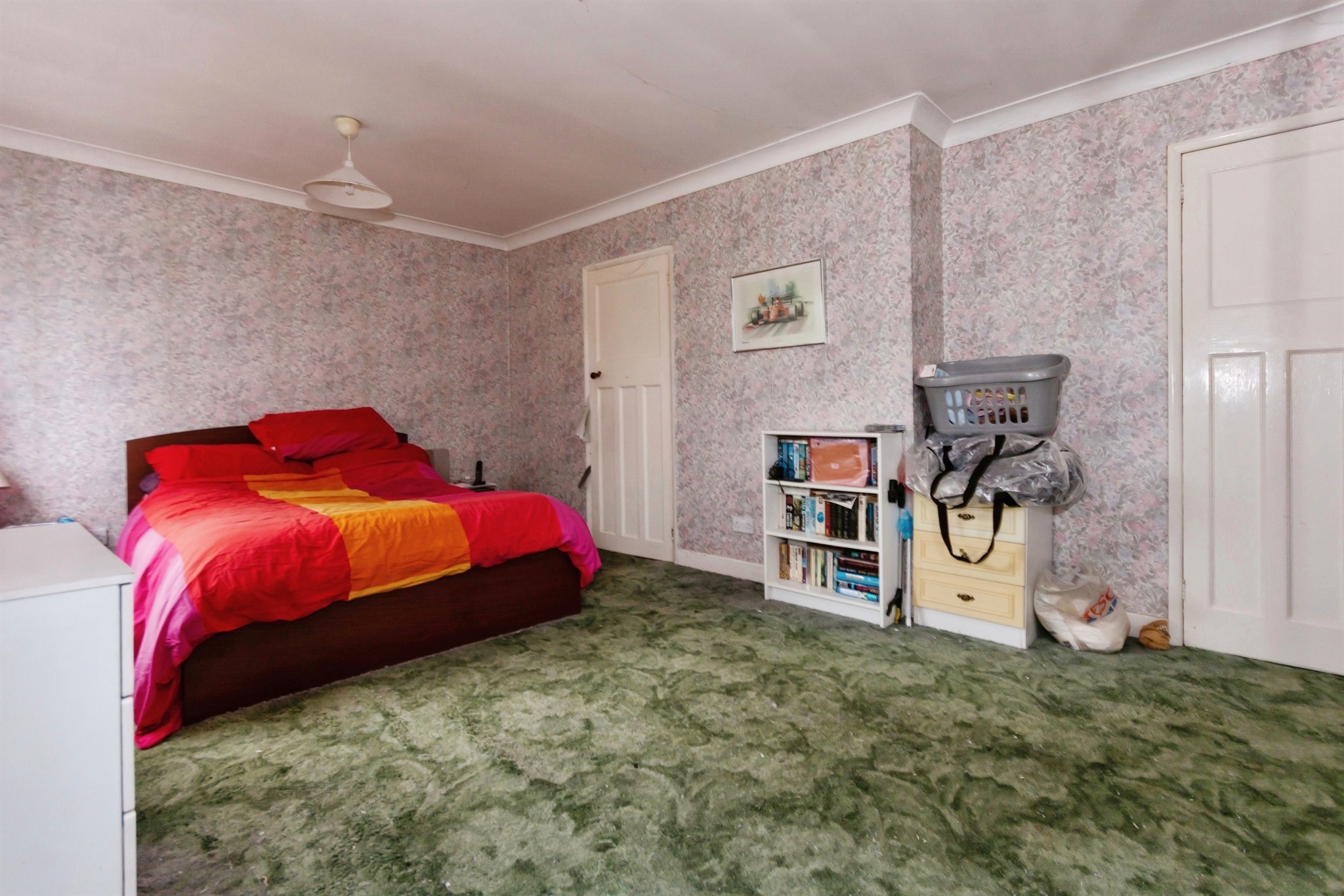4 bed Semi-Detached