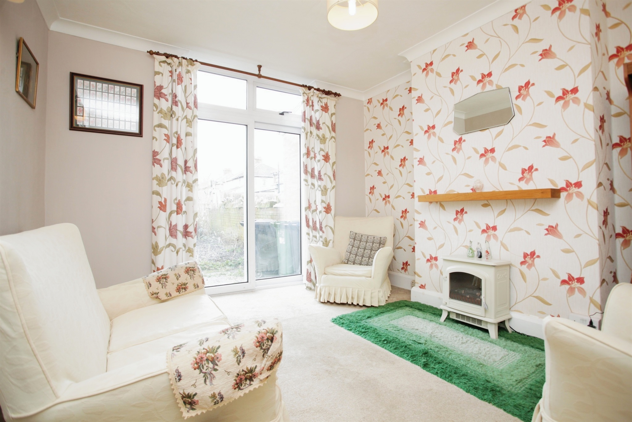 3 bed Semi-Detached