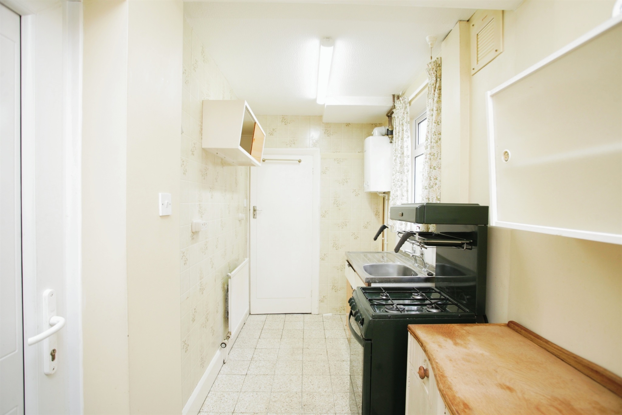 3 bed Semi-Detached