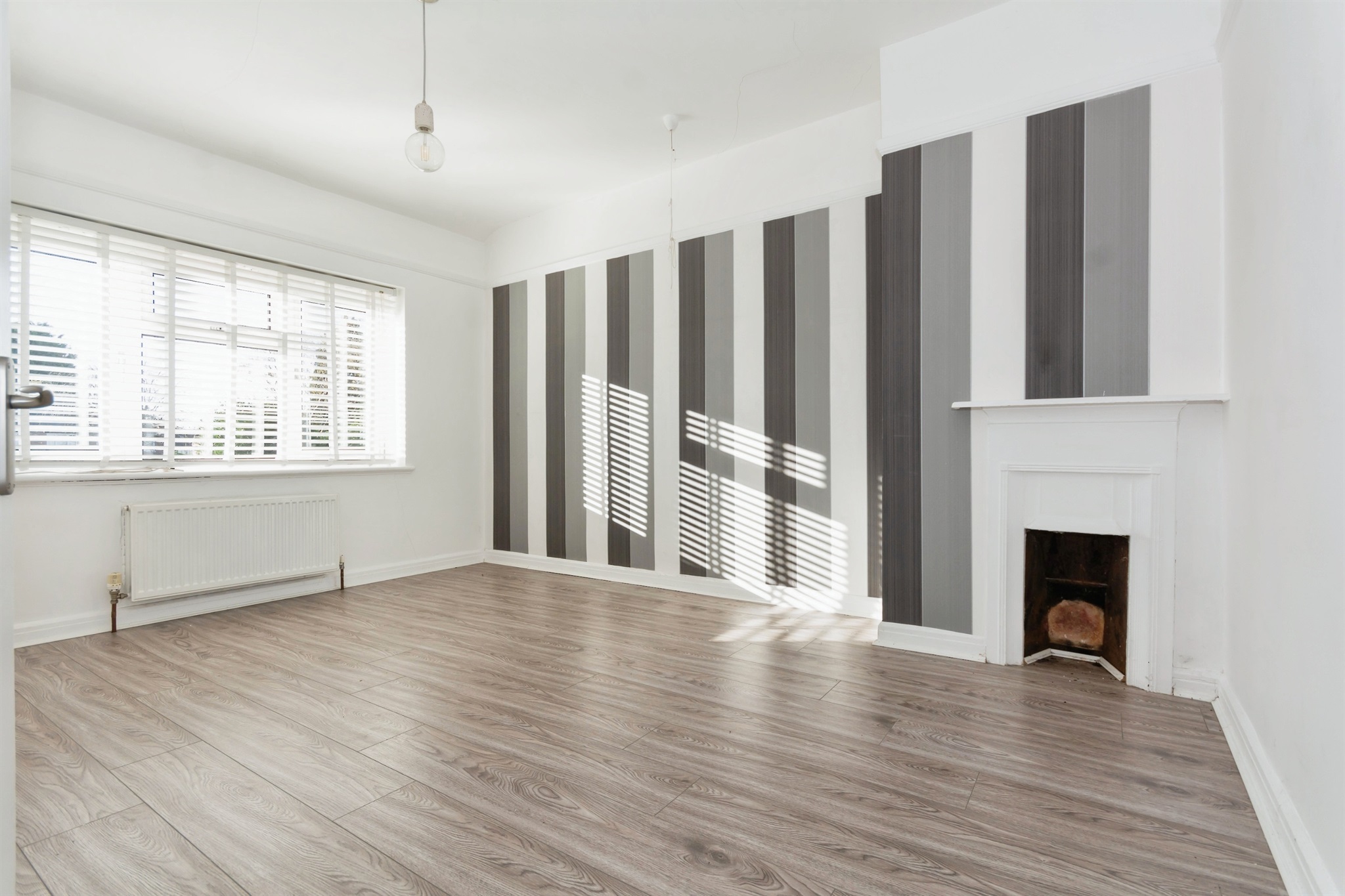 3 bed End of Terrace