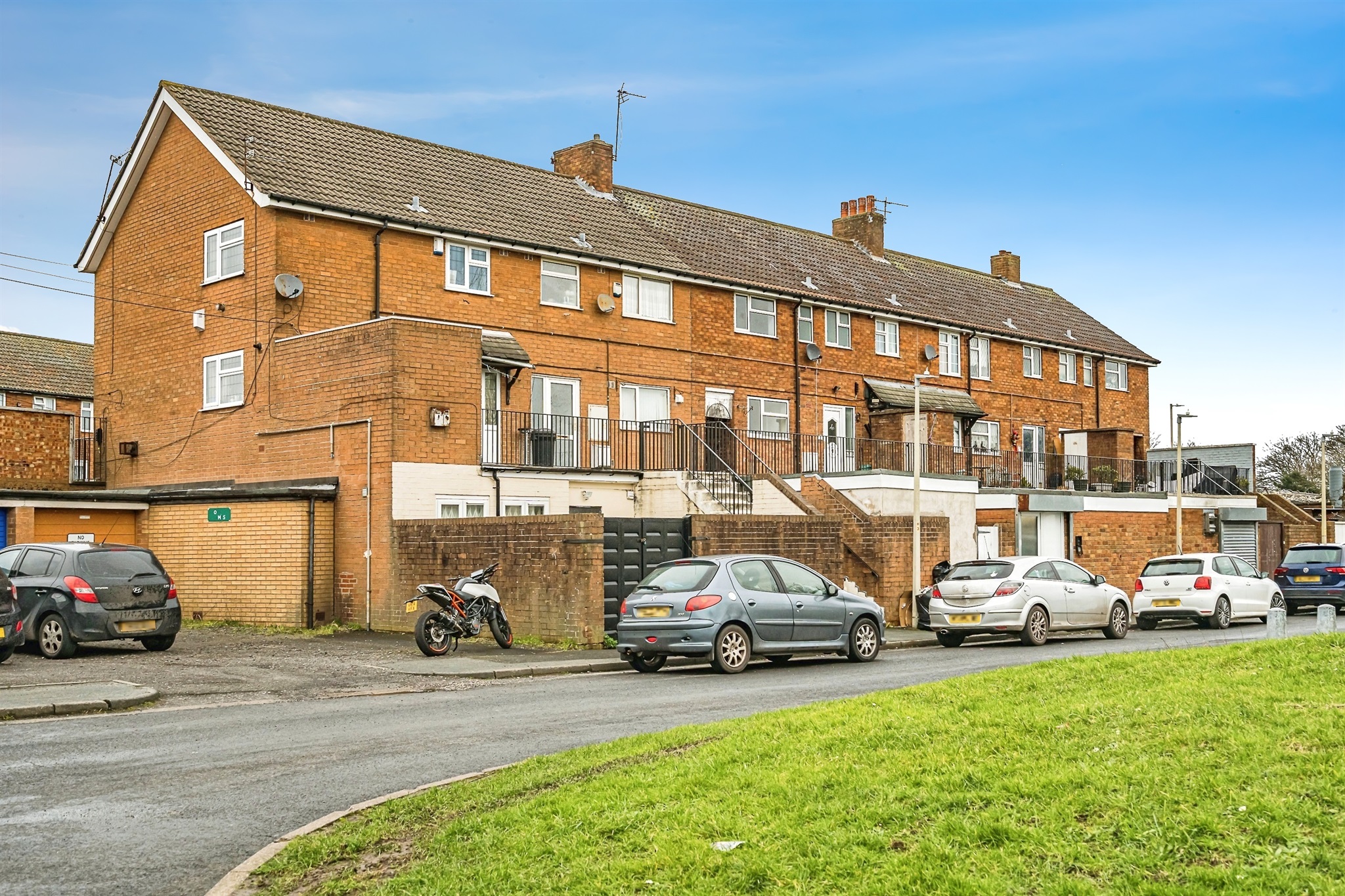 3 bed Maisonette