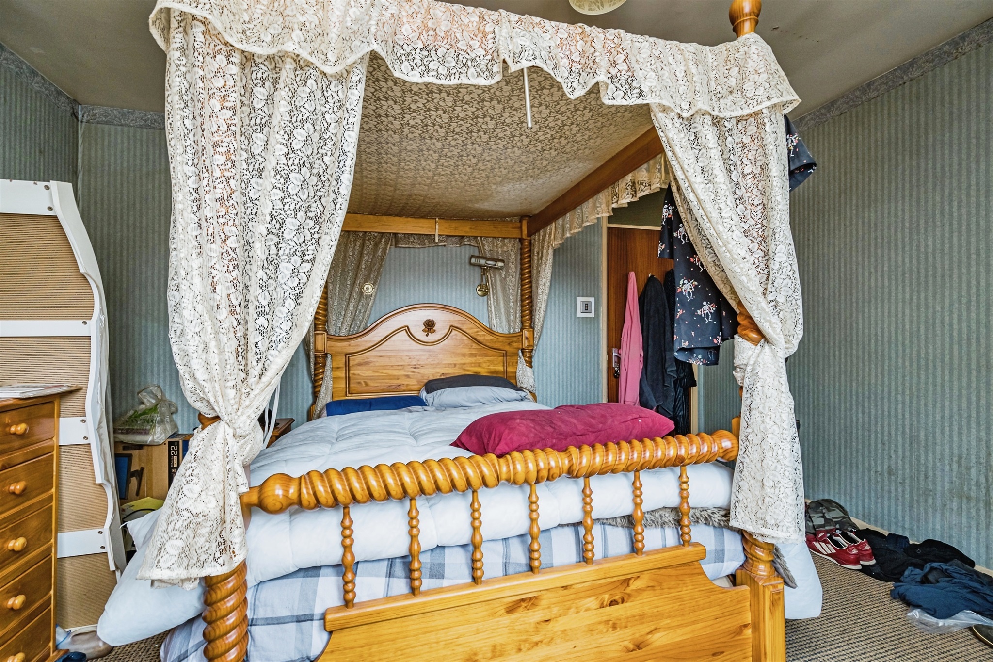3 bed Town House
