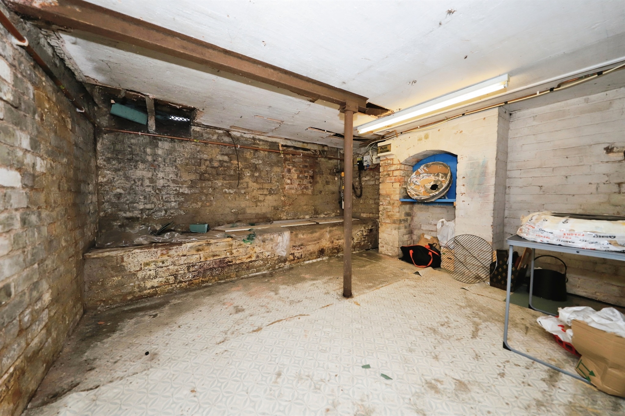 3 bed Terraced