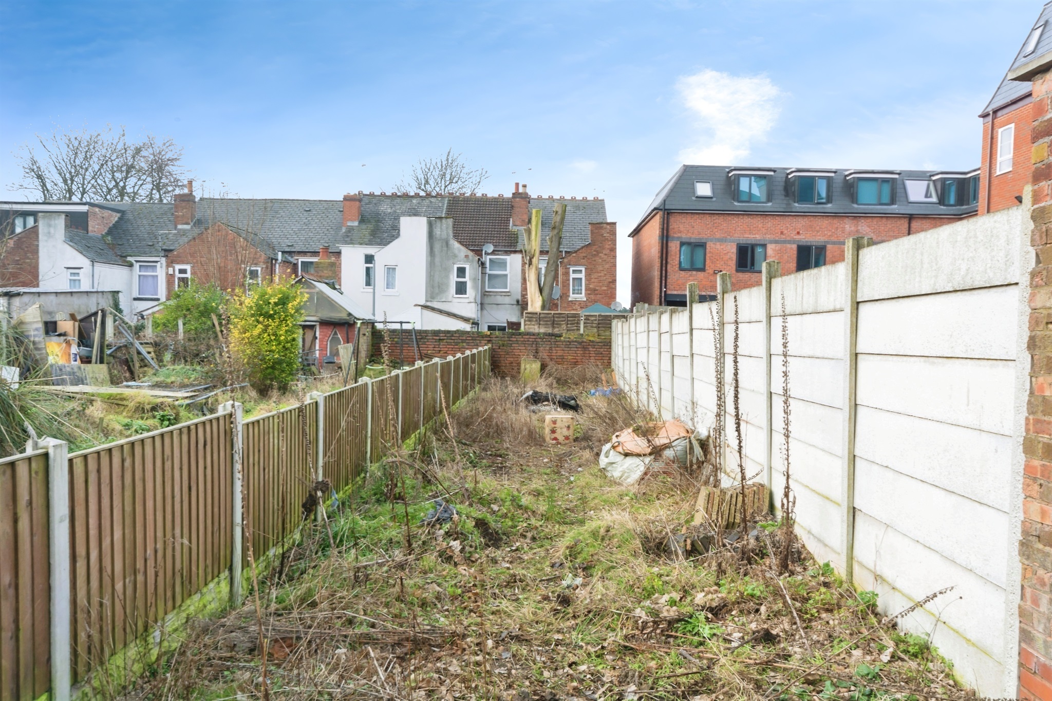 2 bed Terraced