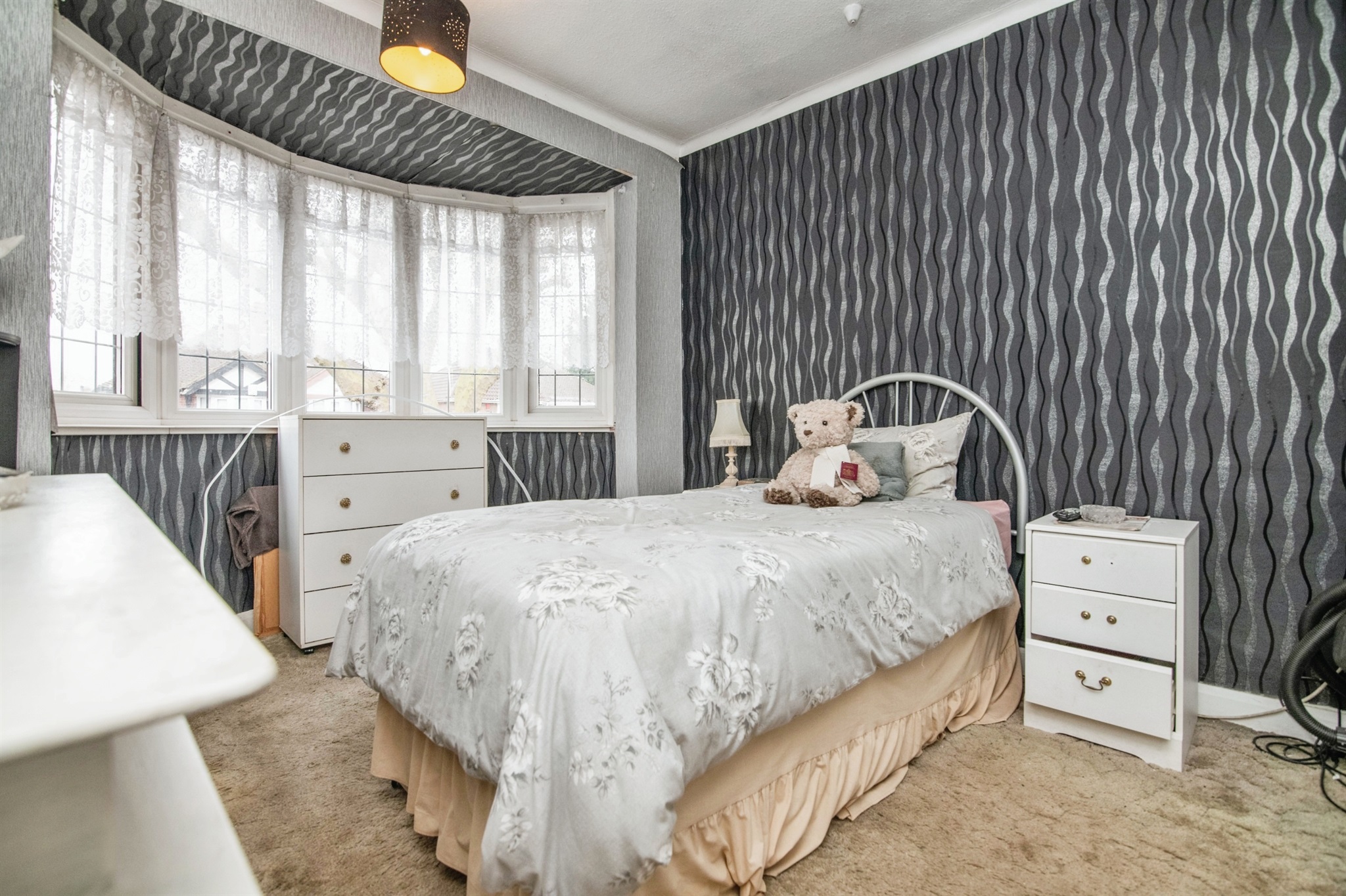 3 bed Semi-Detached