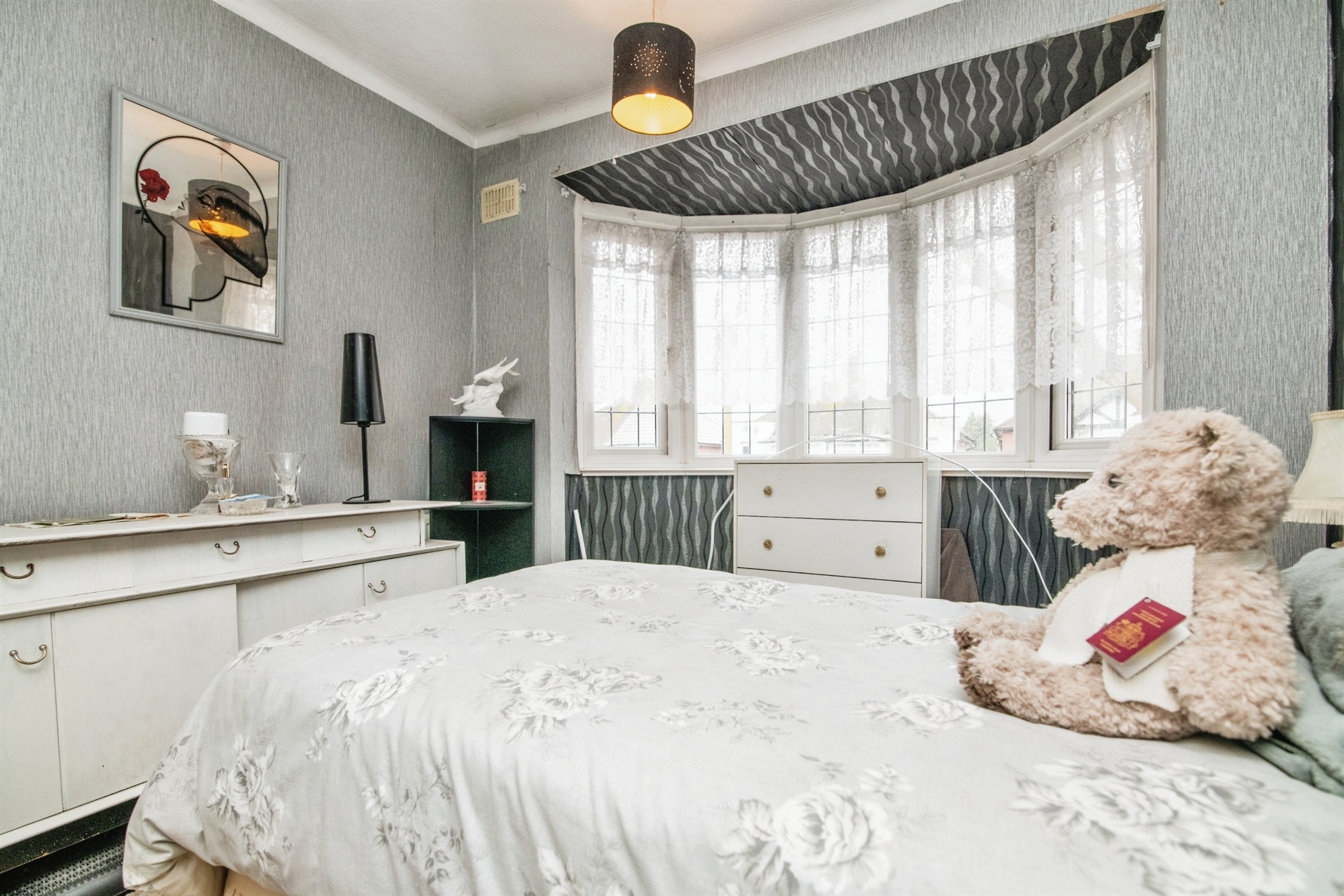 3 bed Semi-Detached