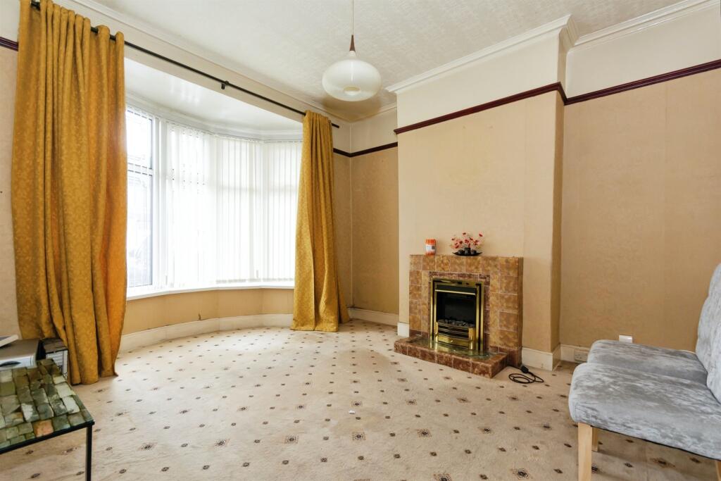 4 bed Terraced