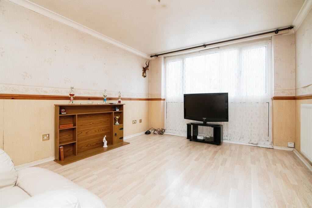 2 bed Terraced