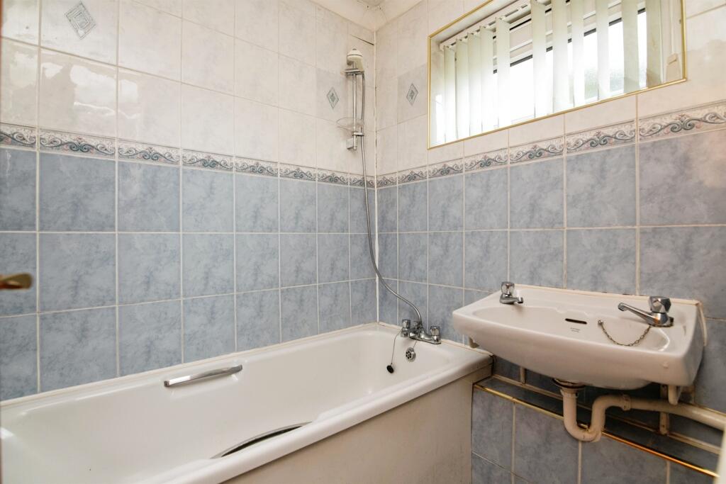 2 bed Terraced