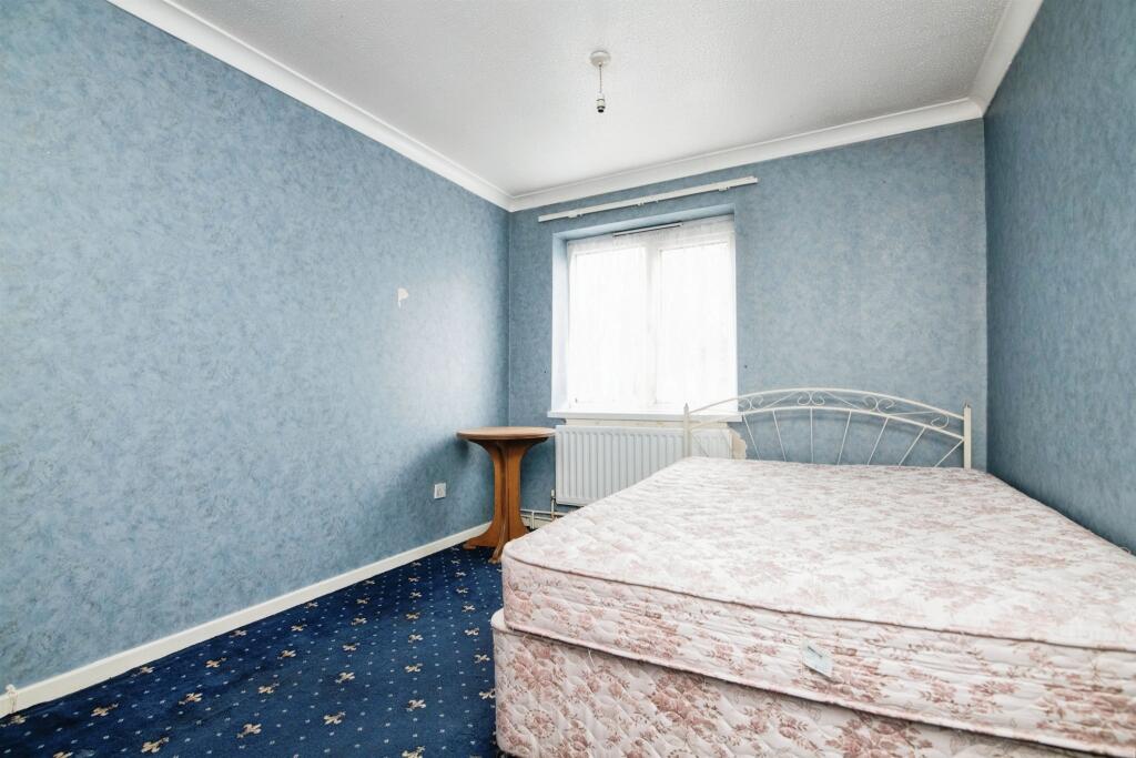 2 bed Terraced