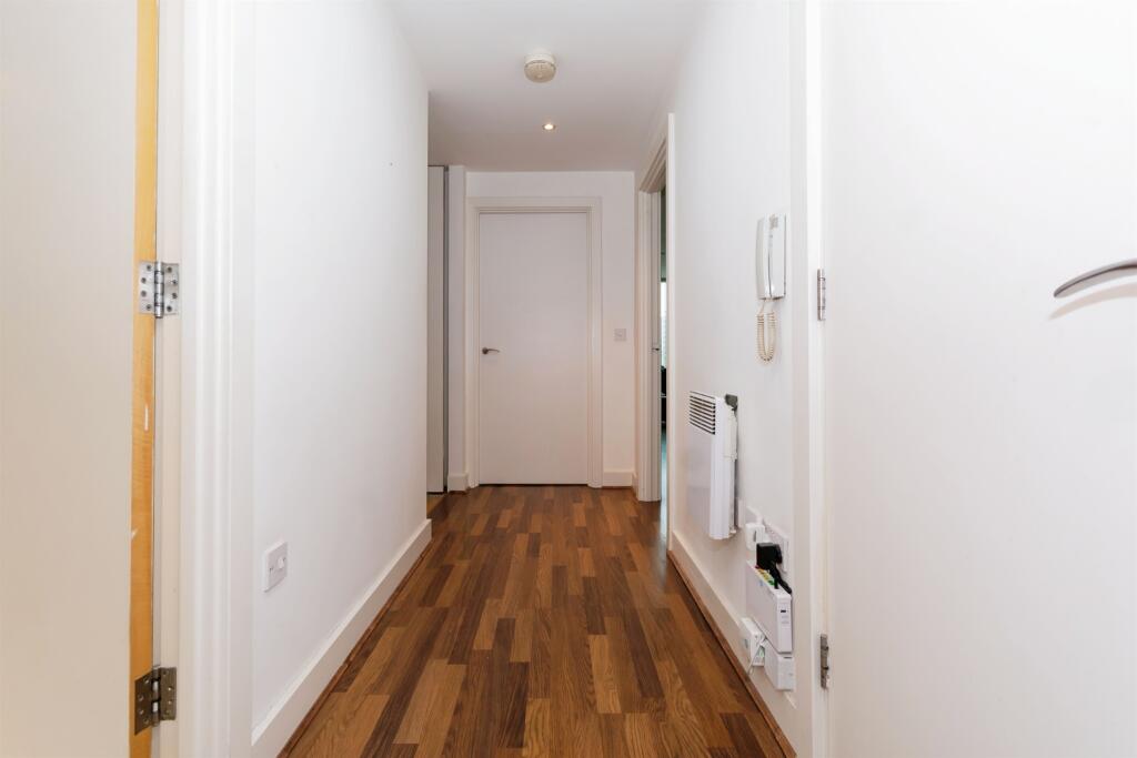1 bed Apartment
