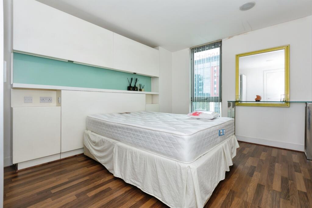 1 bed Apartment