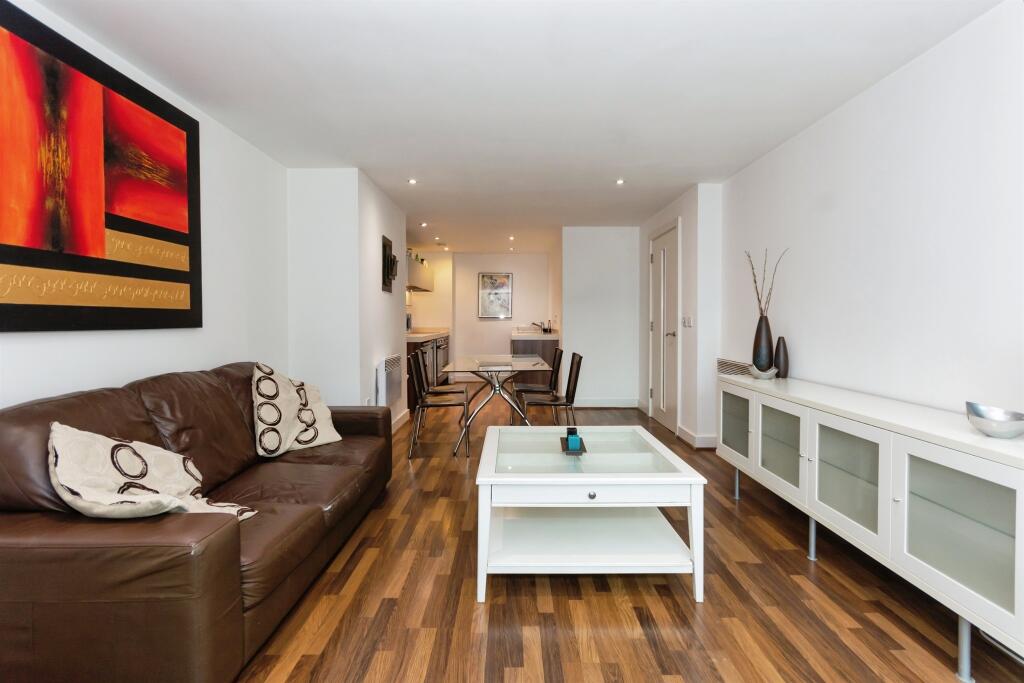 1 bed Apartment