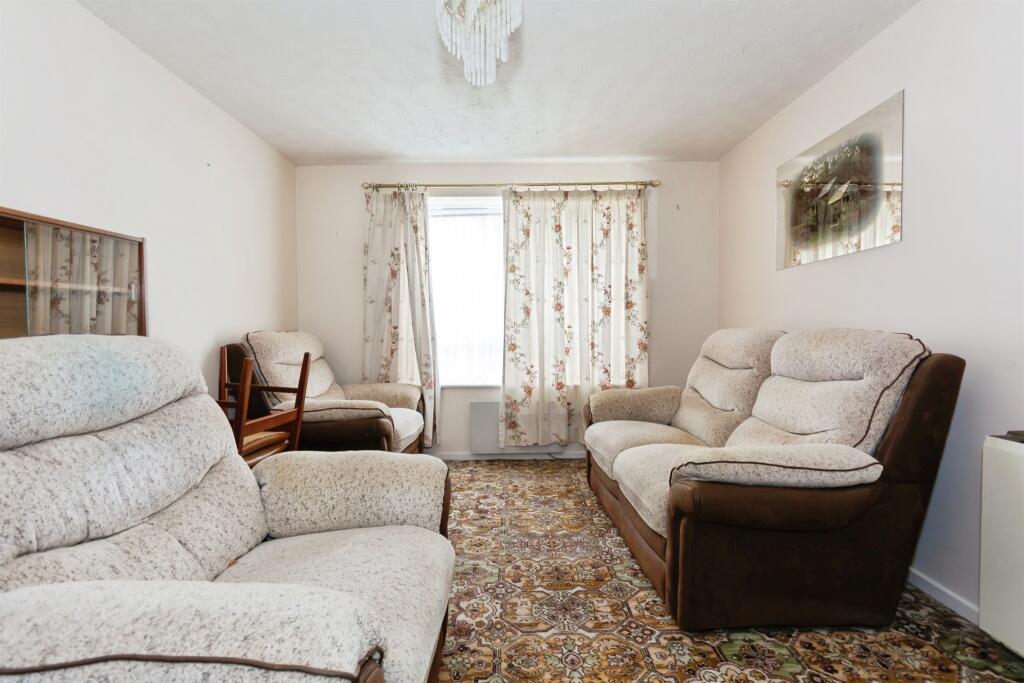 2 bed Apartment