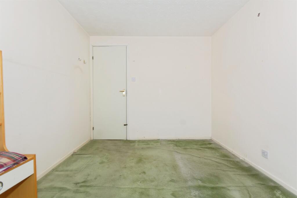 2 bed Apartment