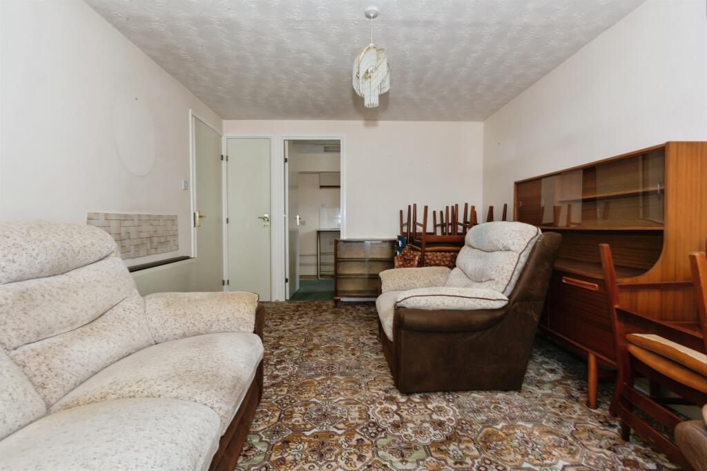 2 bed Apartment