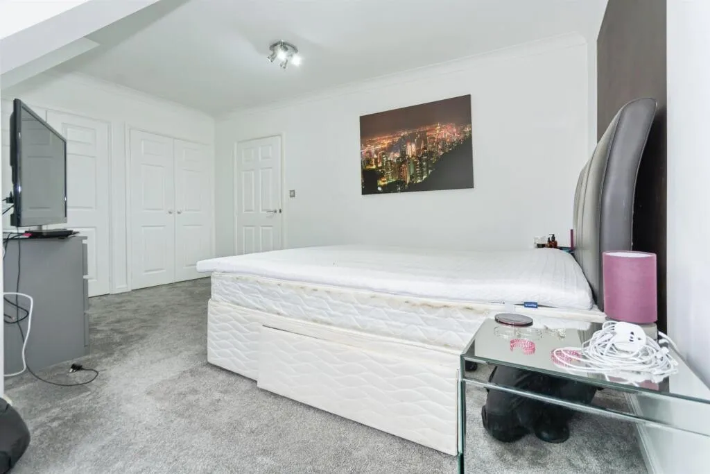 2 bed Apartment