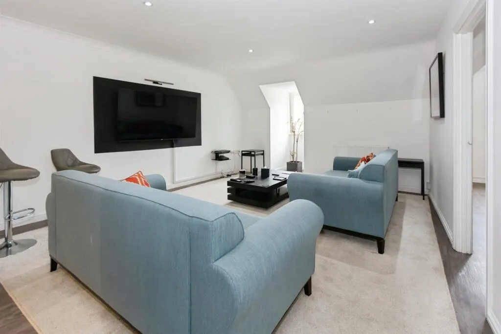 2 bed Apartment